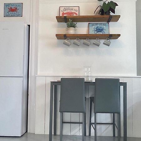 Large 5 Bed 3 Bath House 300 Meters From Beach And Restaurants New Quay Exterior foto